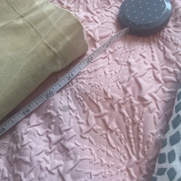 ($50 )Burberry Golf Chinos - Picture 11 of 11